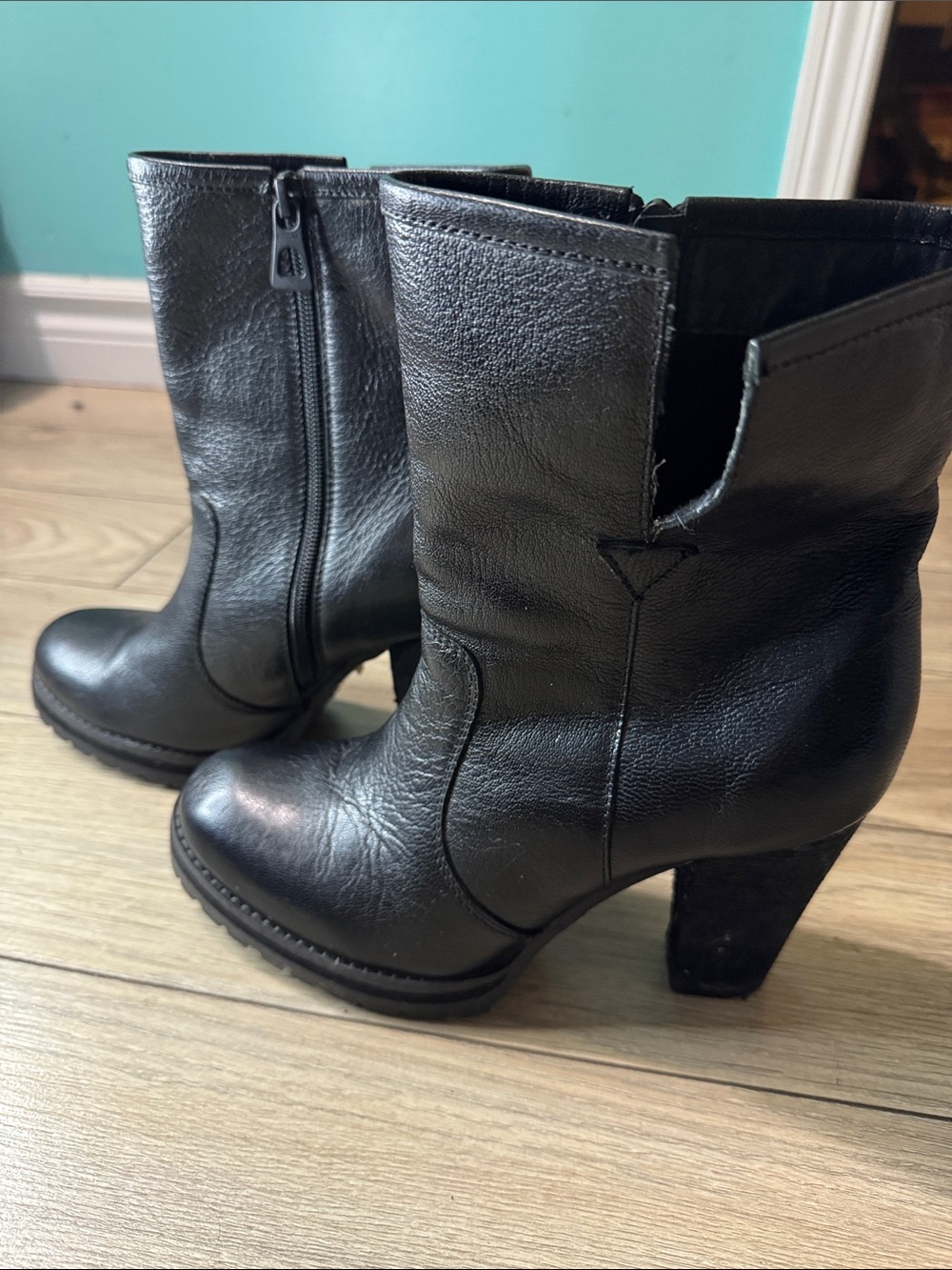 Rudsak Black LeatherAnkle boots